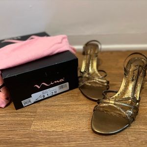 Nina Gelsi Bronze Crinkle Heel